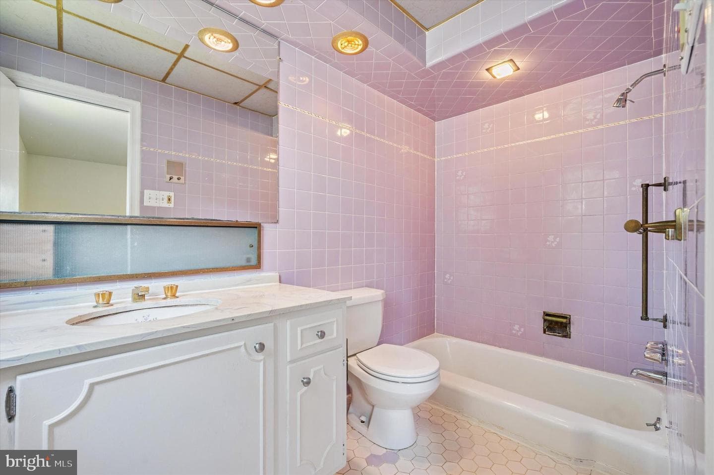 26 N Edmonds Avenue photo 9