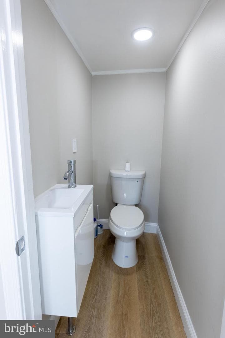 136 Chadwick Avenue photo 17