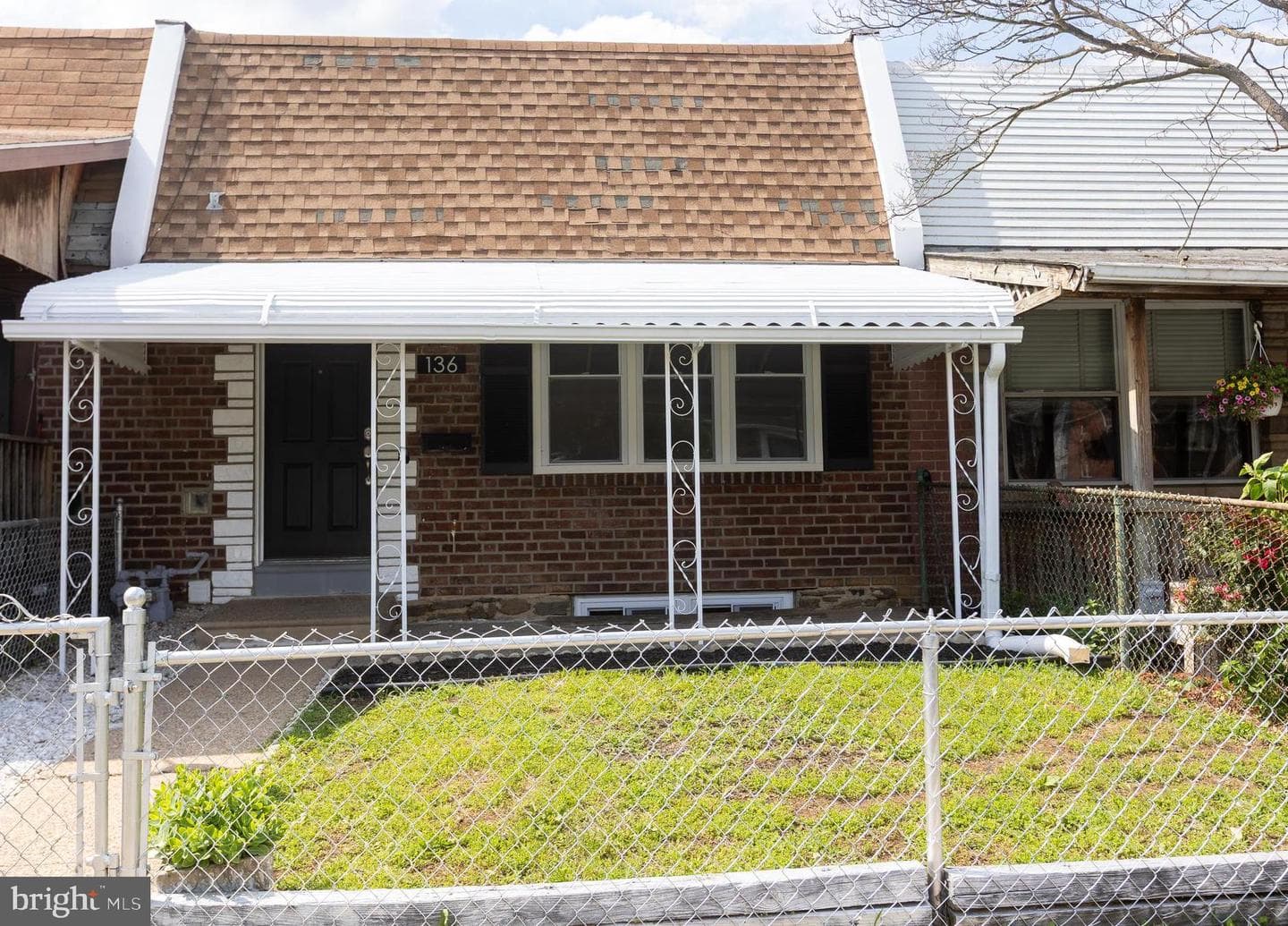 136 Chadwick Avenue photo 3
