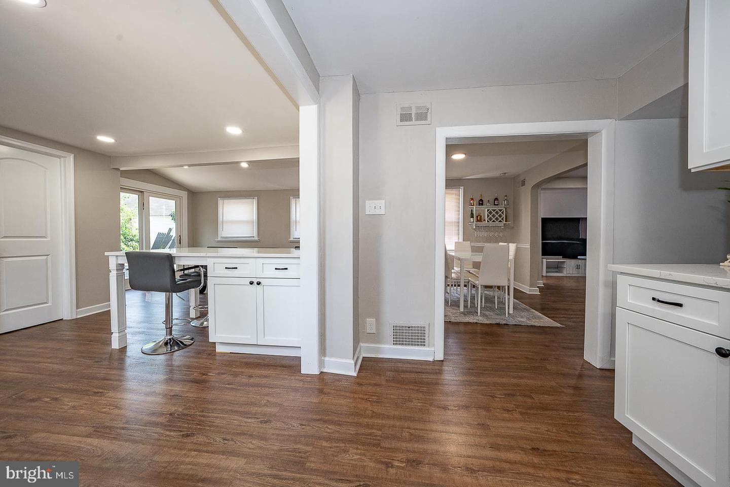 10 Holbrook Road photo 16