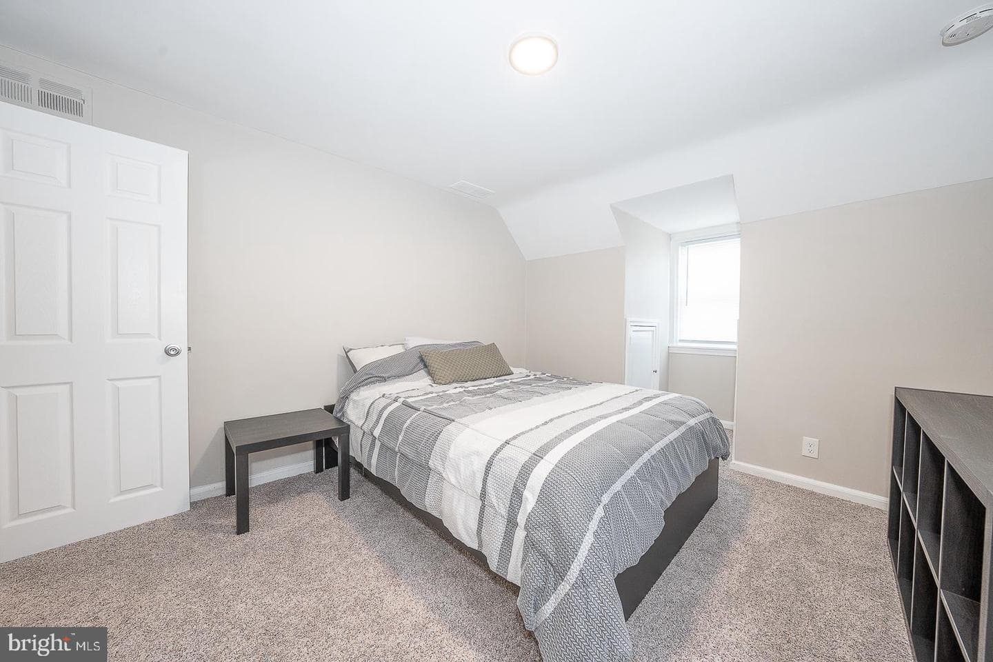 10 Holbrook Road photo 34