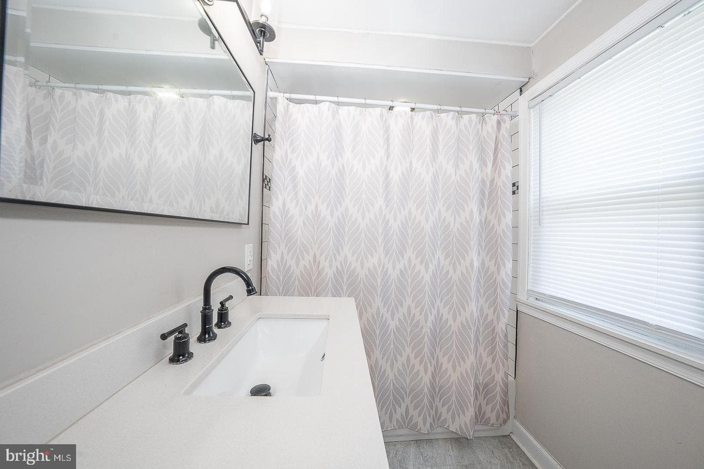 10 Holbrook Road photo 38