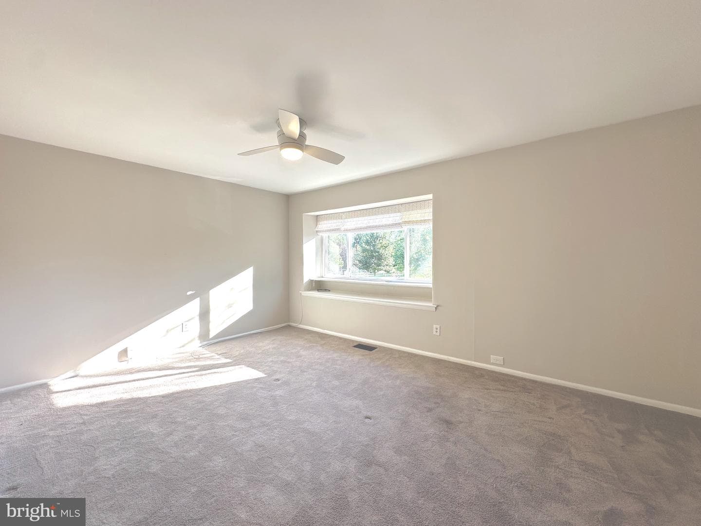 700 Ardmore Avenue #122 photo 15