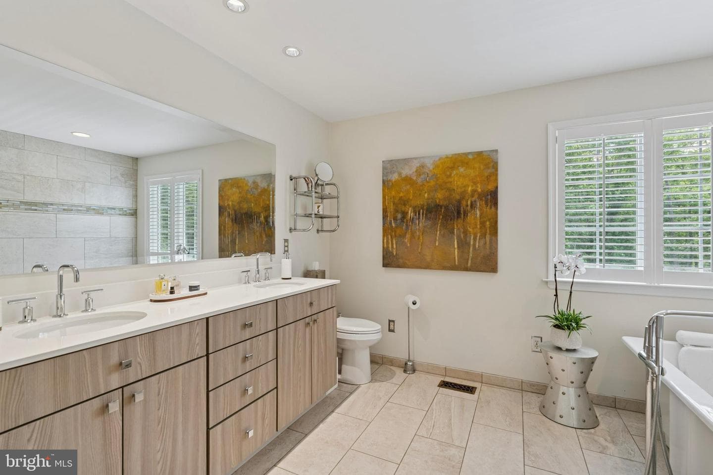 130 Andrien Road photo 19