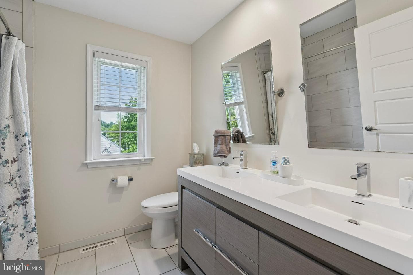 130 Andrien Road photo 23