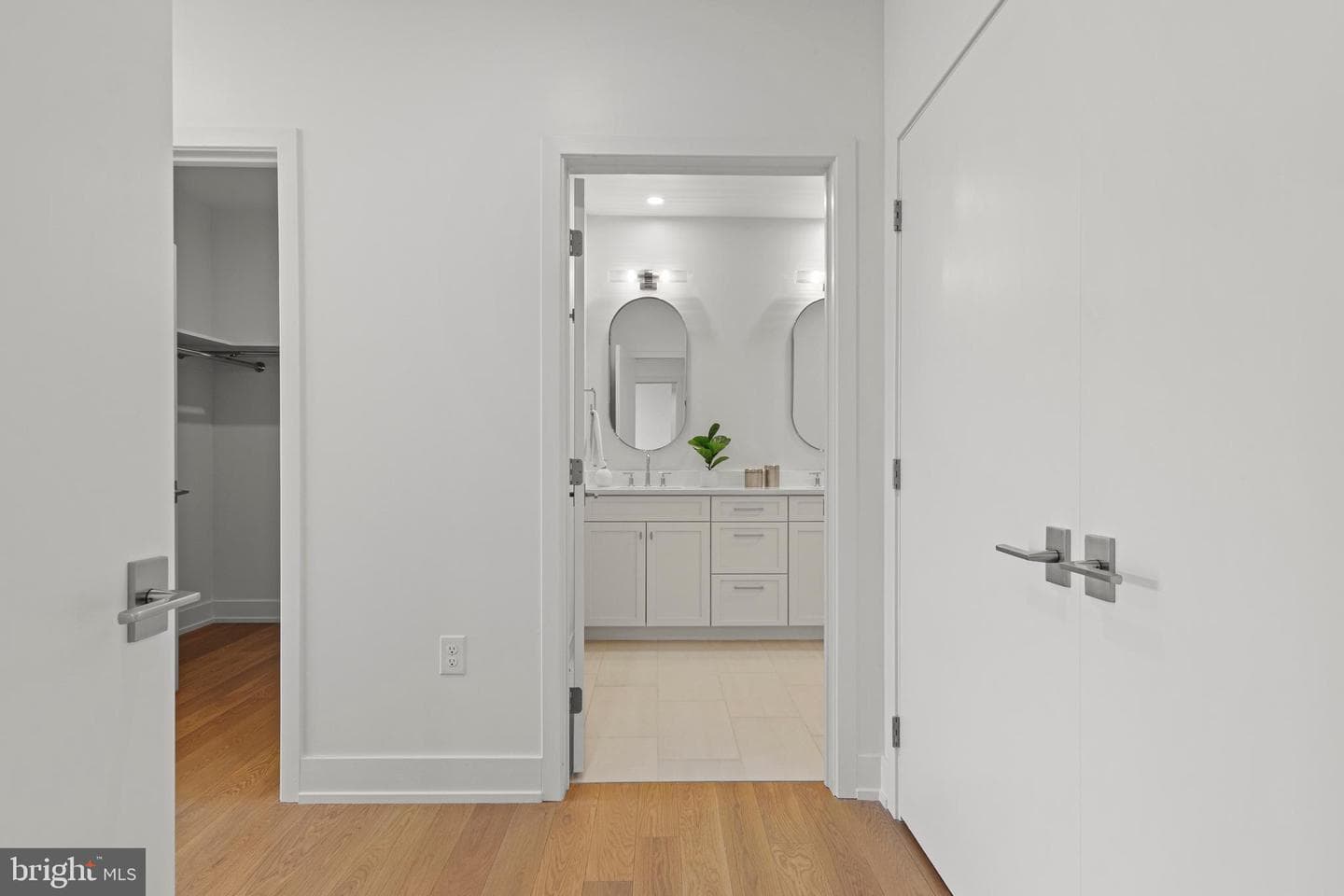 110 Park Avenue #350 photo 16