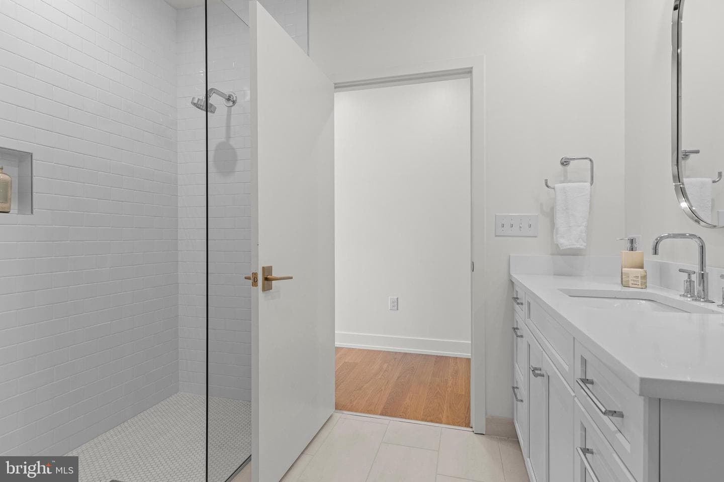 110 Park Avenue #350 photo 27
