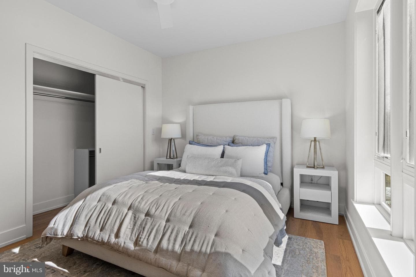 110 Park Avenue #350 photo 29