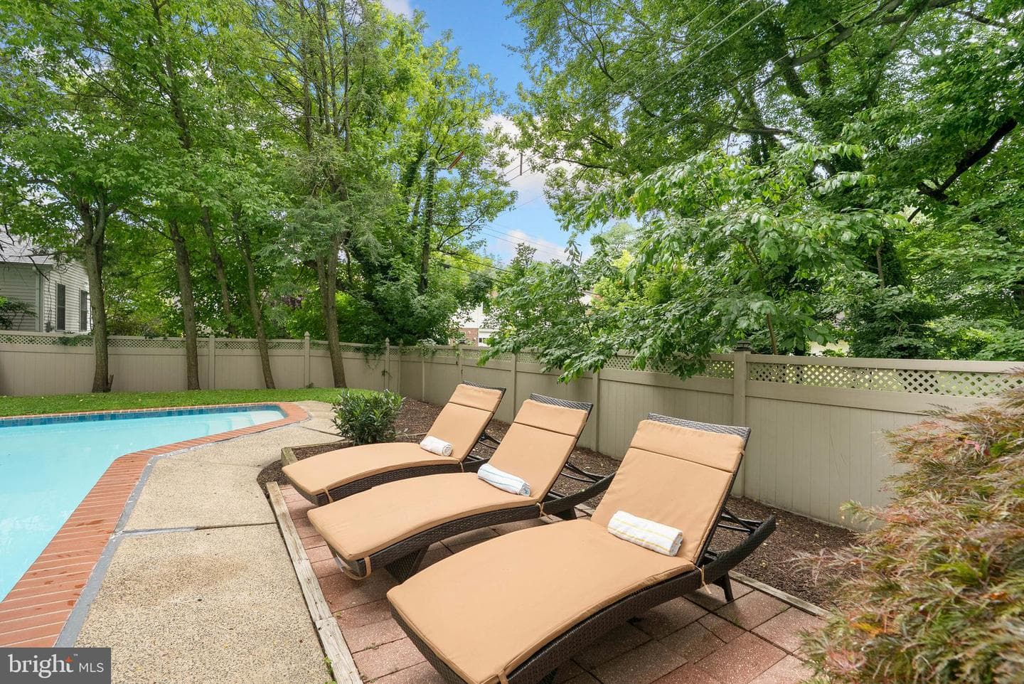 332 Franklin Avenue photo 38