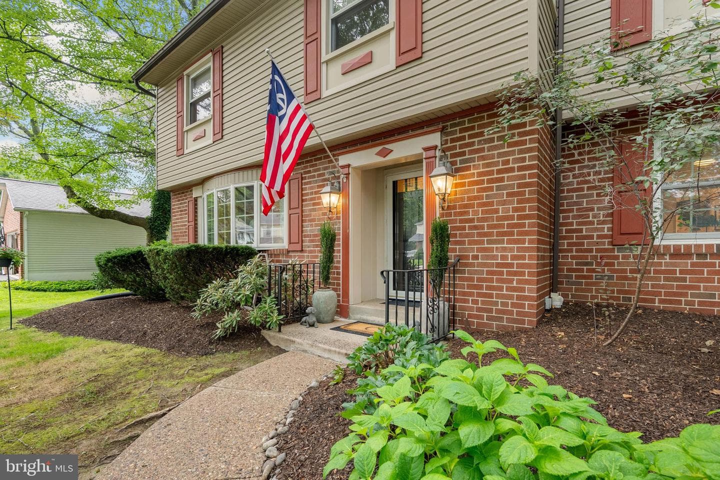 332 Franklin Avenue photo 7