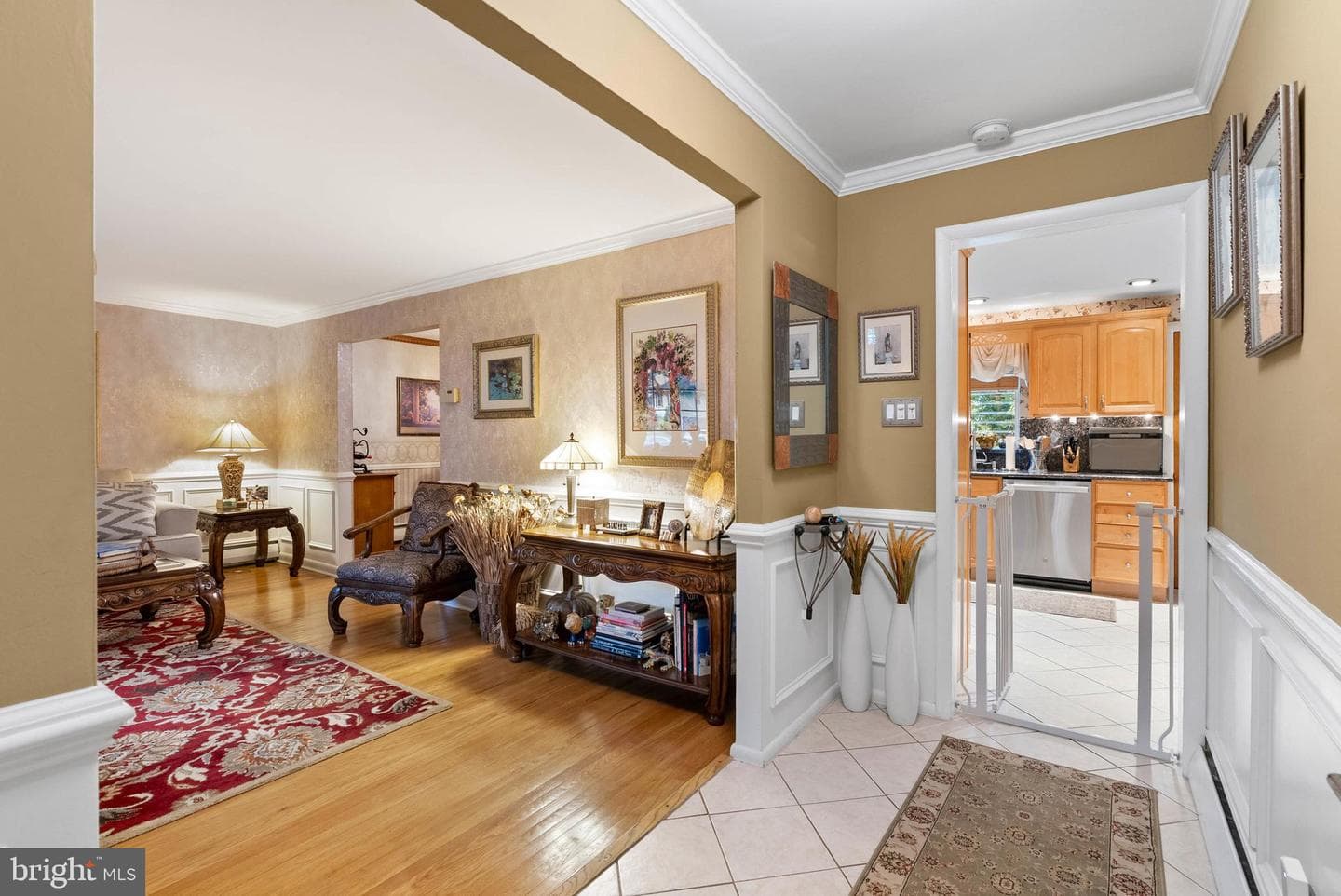 332 Franklin Avenue photo 8