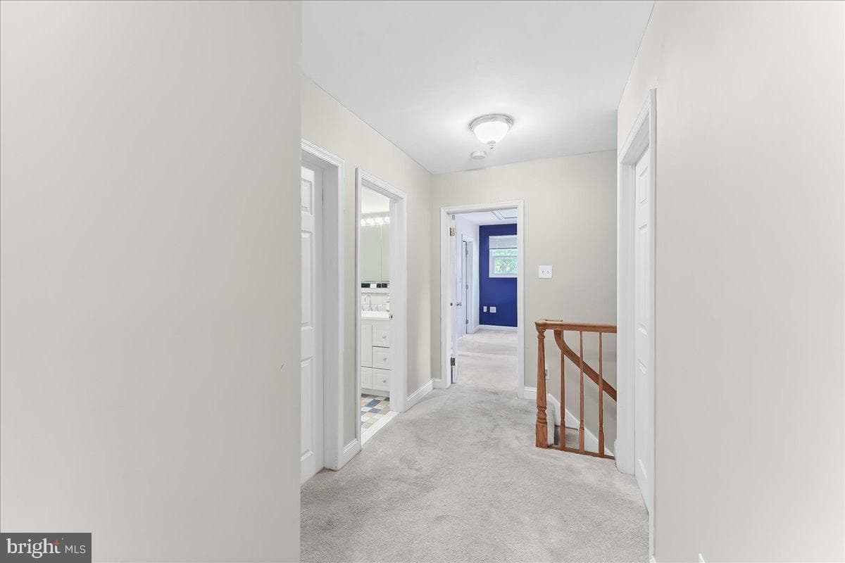 276 Hemlock Lane photo 19