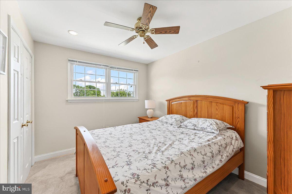276 Hemlock Lane photo 24