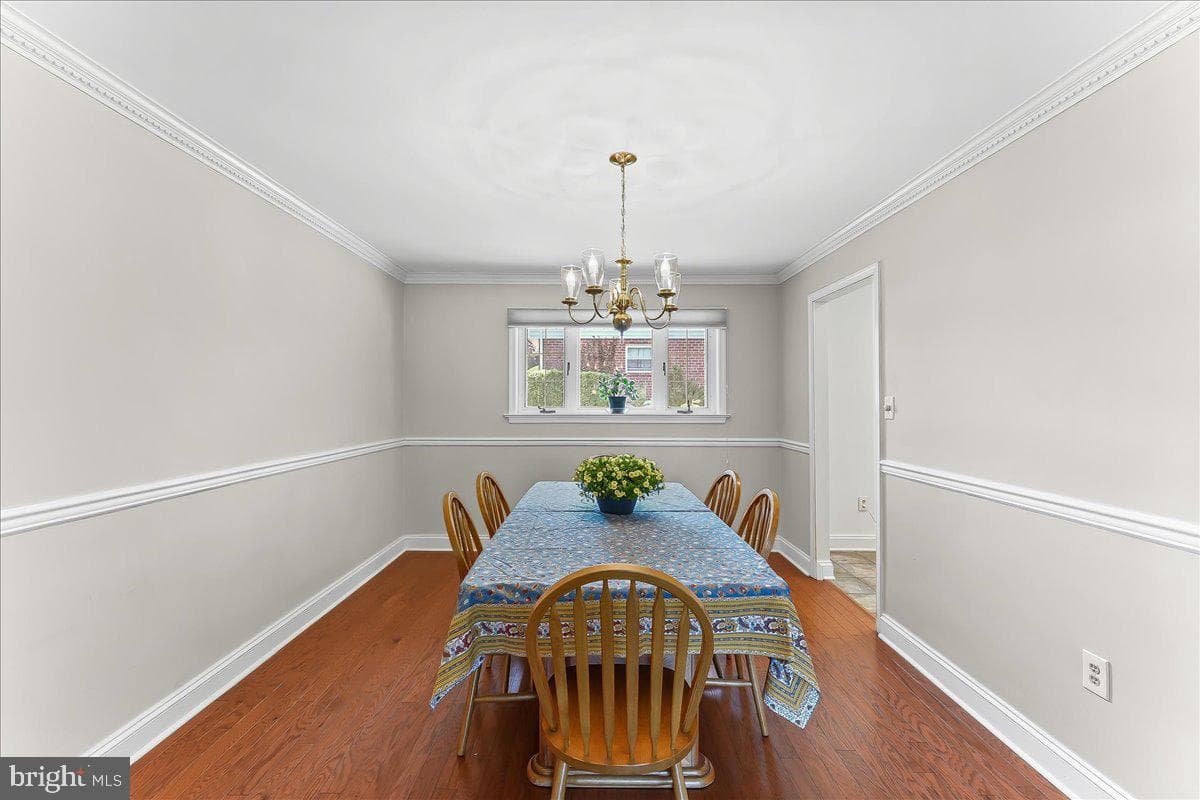 276 Hemlock Lane photo 8