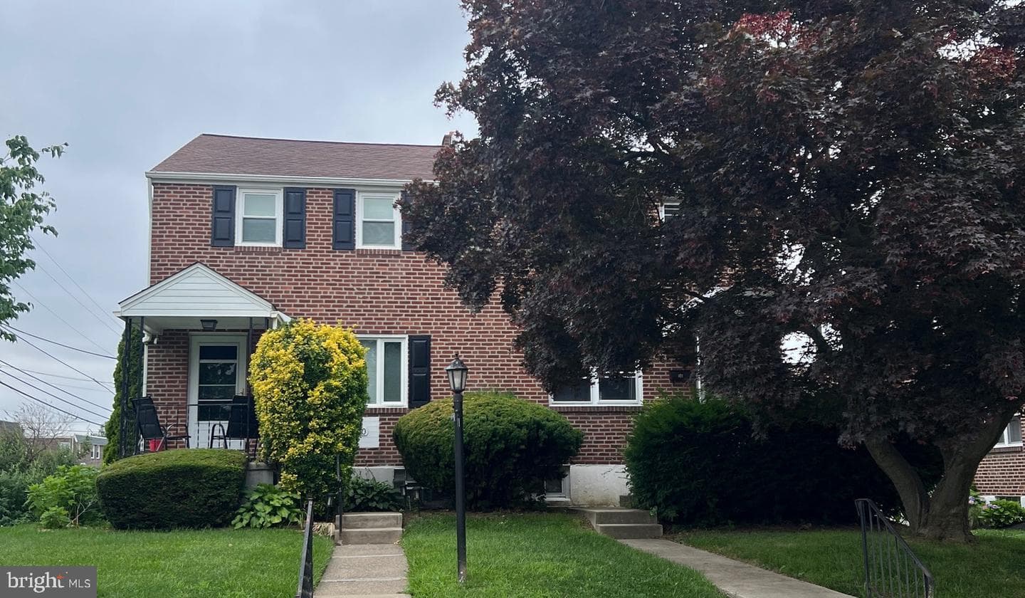 1002 Agnew Drive #1 photo 1