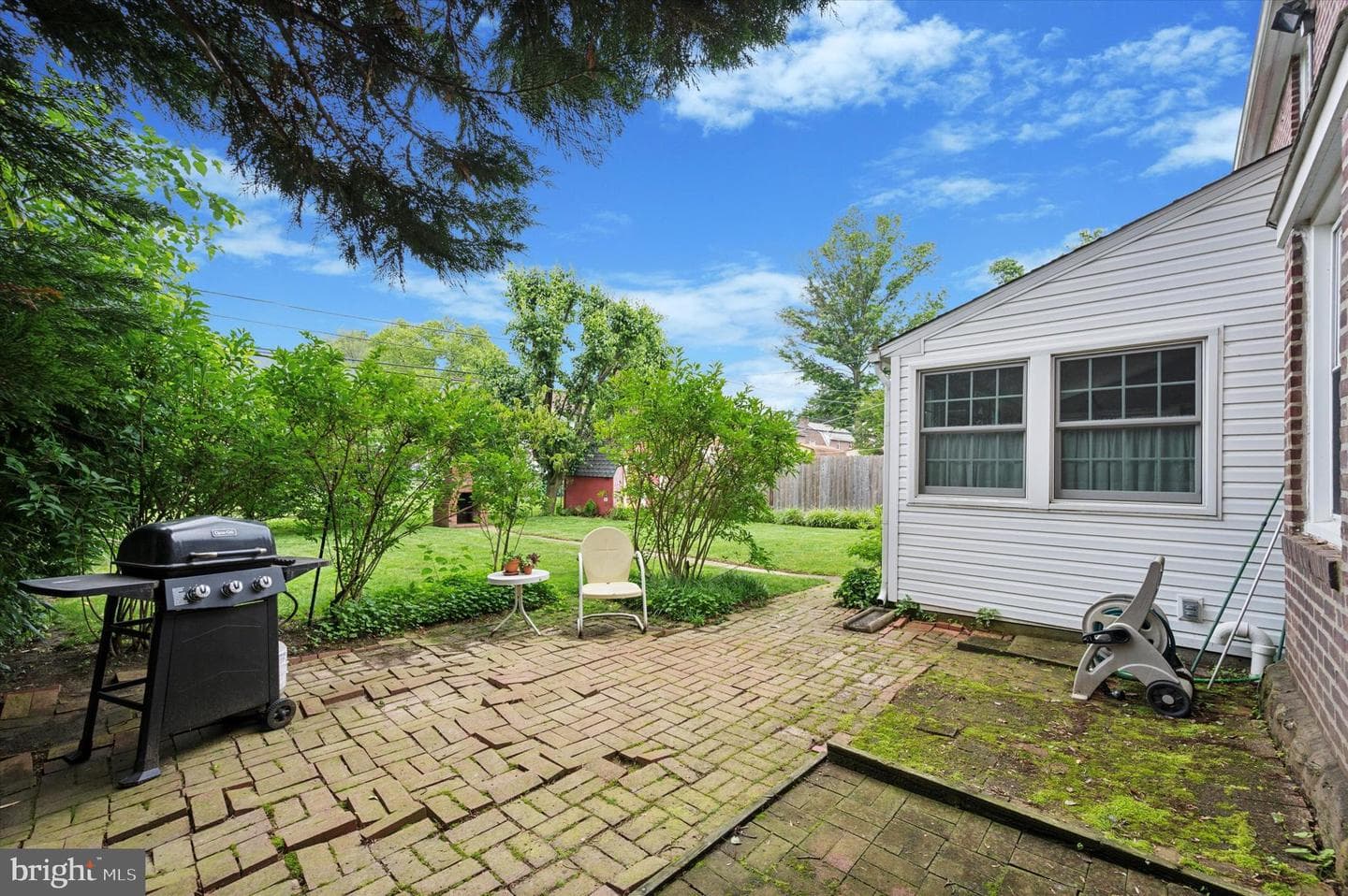 437 E Magnolia Avenue photo 24