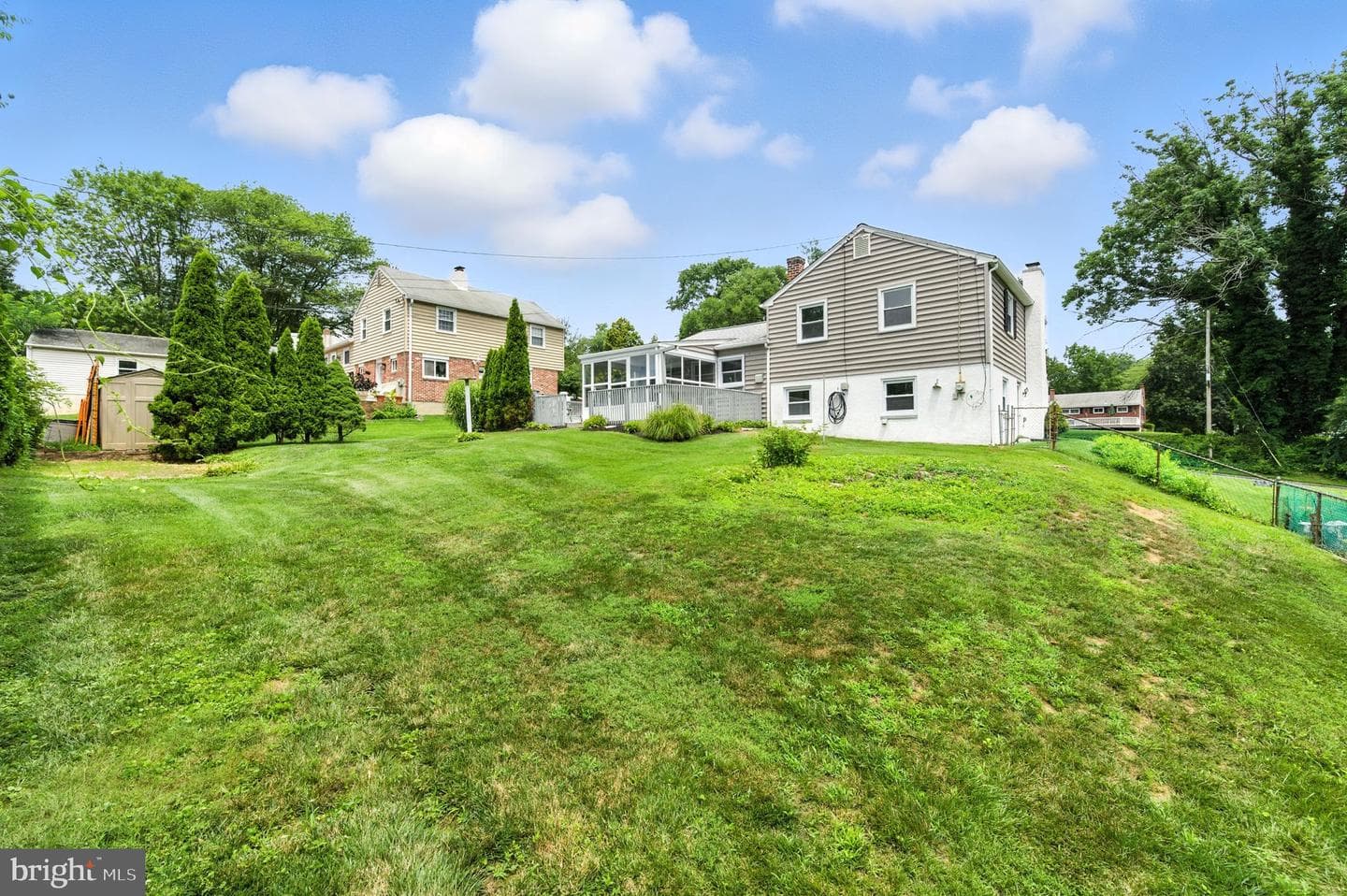 114 Woodview Lane photo 33