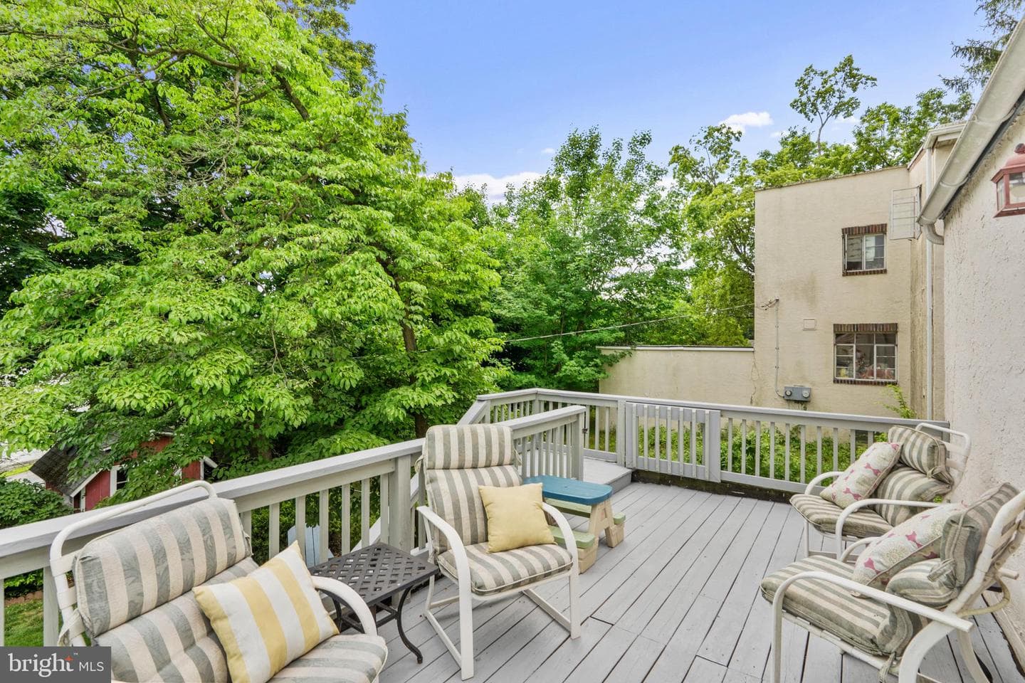 2589 Radcliffe Road photo 14
