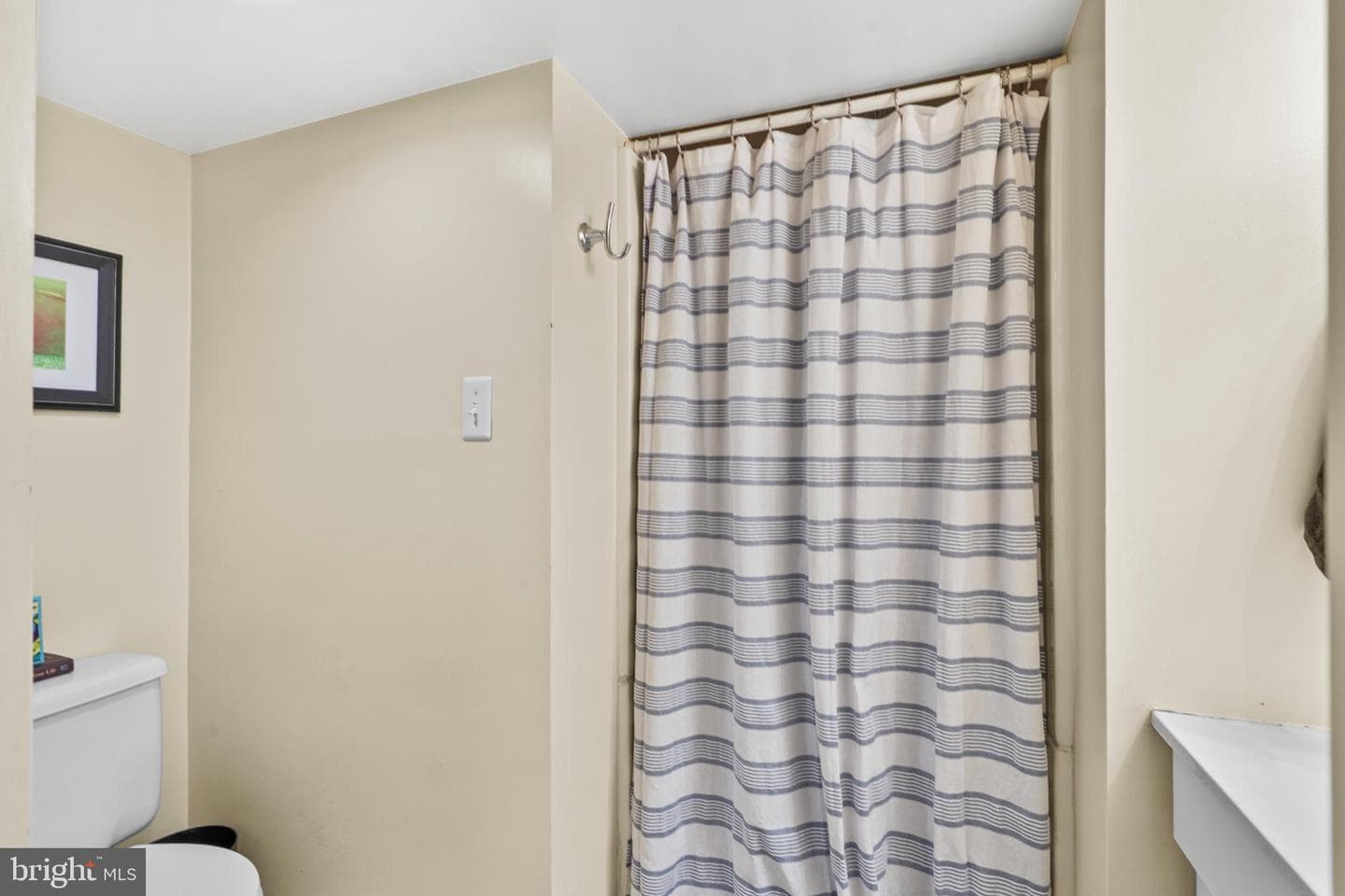 2589 Radcliffe Road photo 25