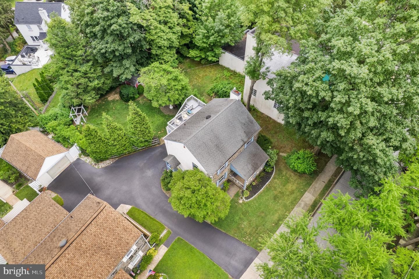 2589 Radcliffe Road photo 31