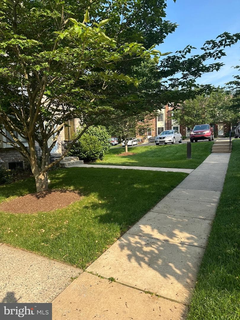 6509 Hilltop Drive photo 3