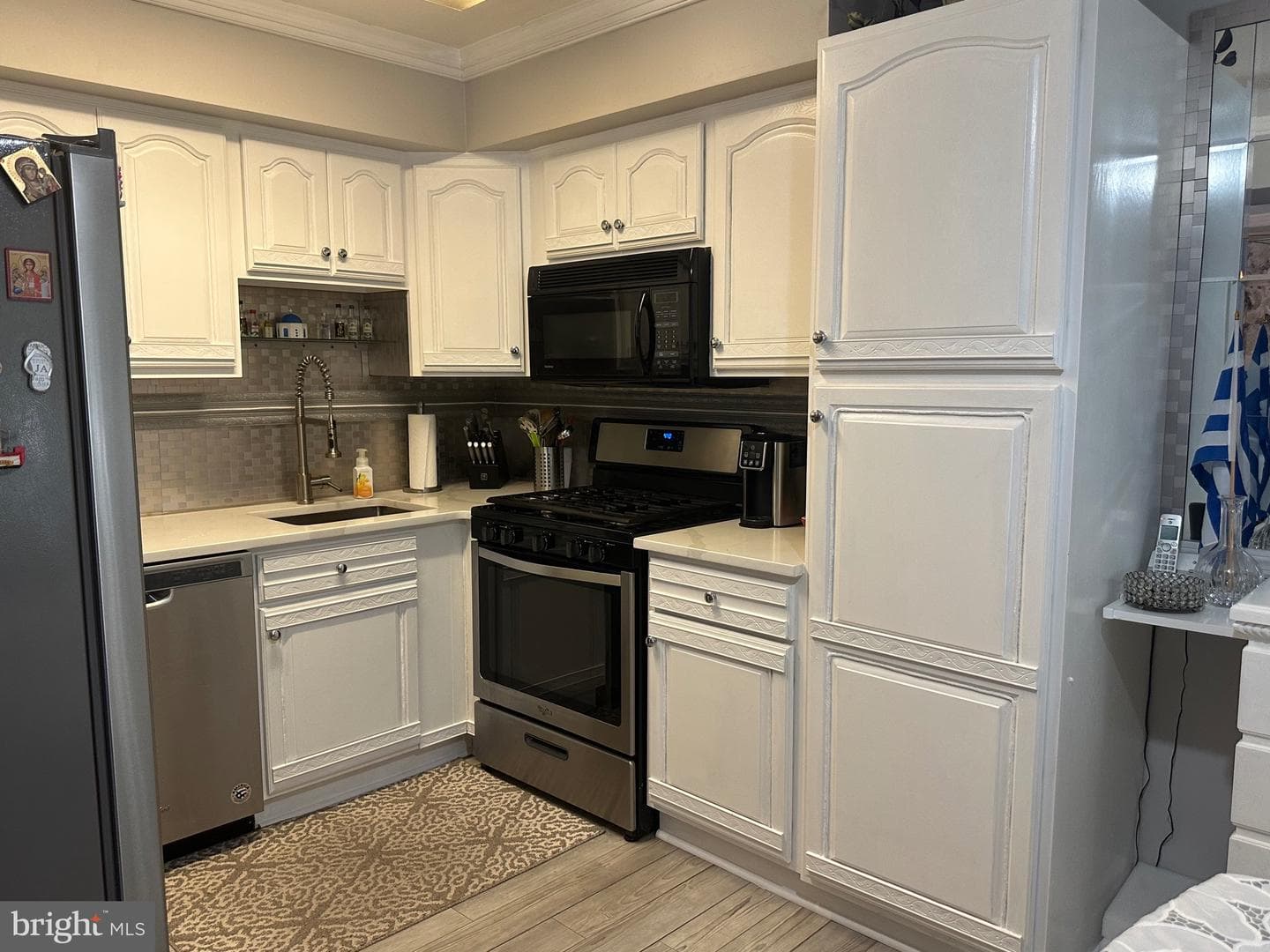 6509 Hilltop Drive photo 8