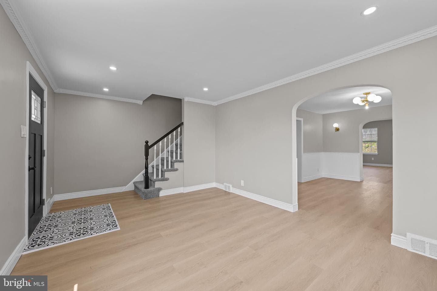 129 Flintlock Road photo 6