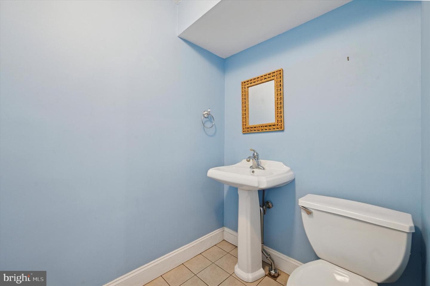 365 Robinson Drive photo 22