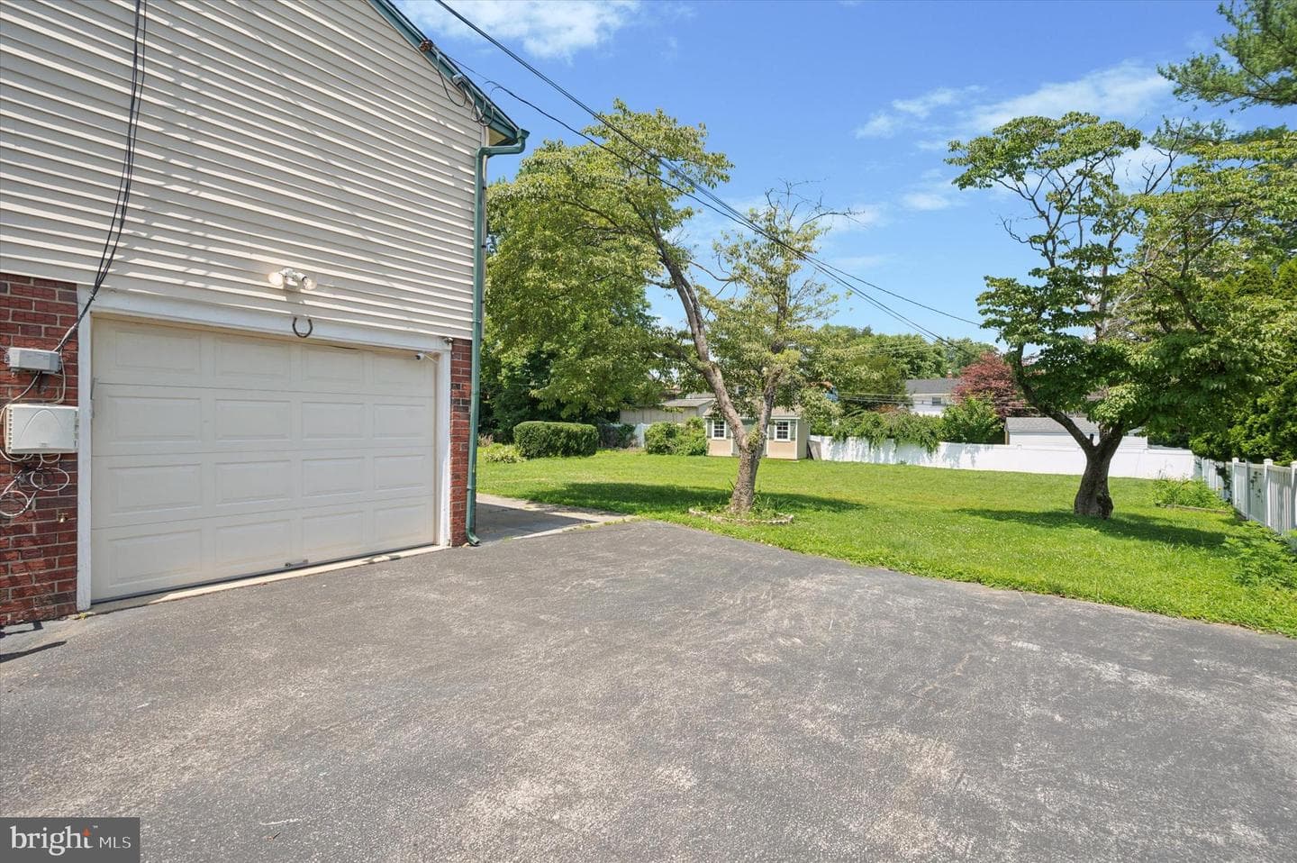 365 Robinson Drive photo 23