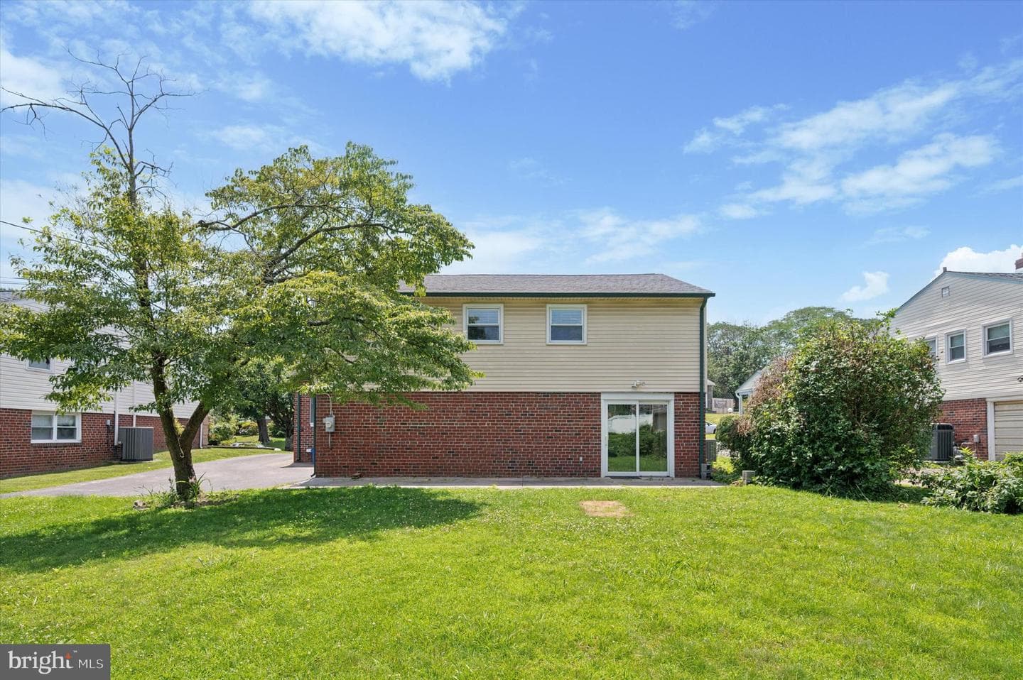 365 Robinson Drive photo 24
