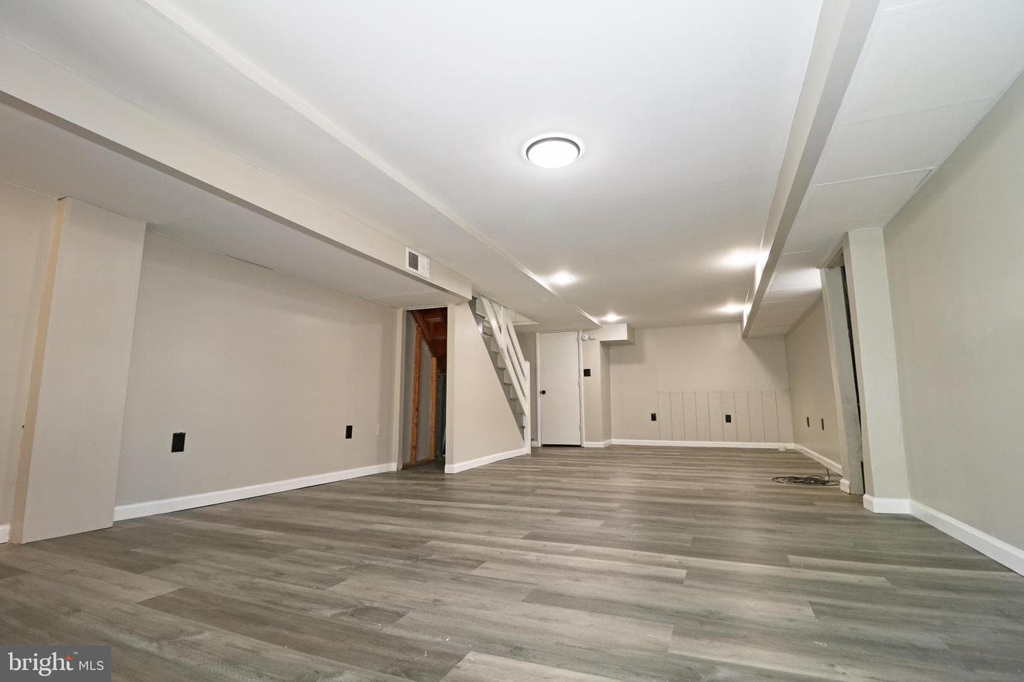 1551 Warwick Avenue photo 44