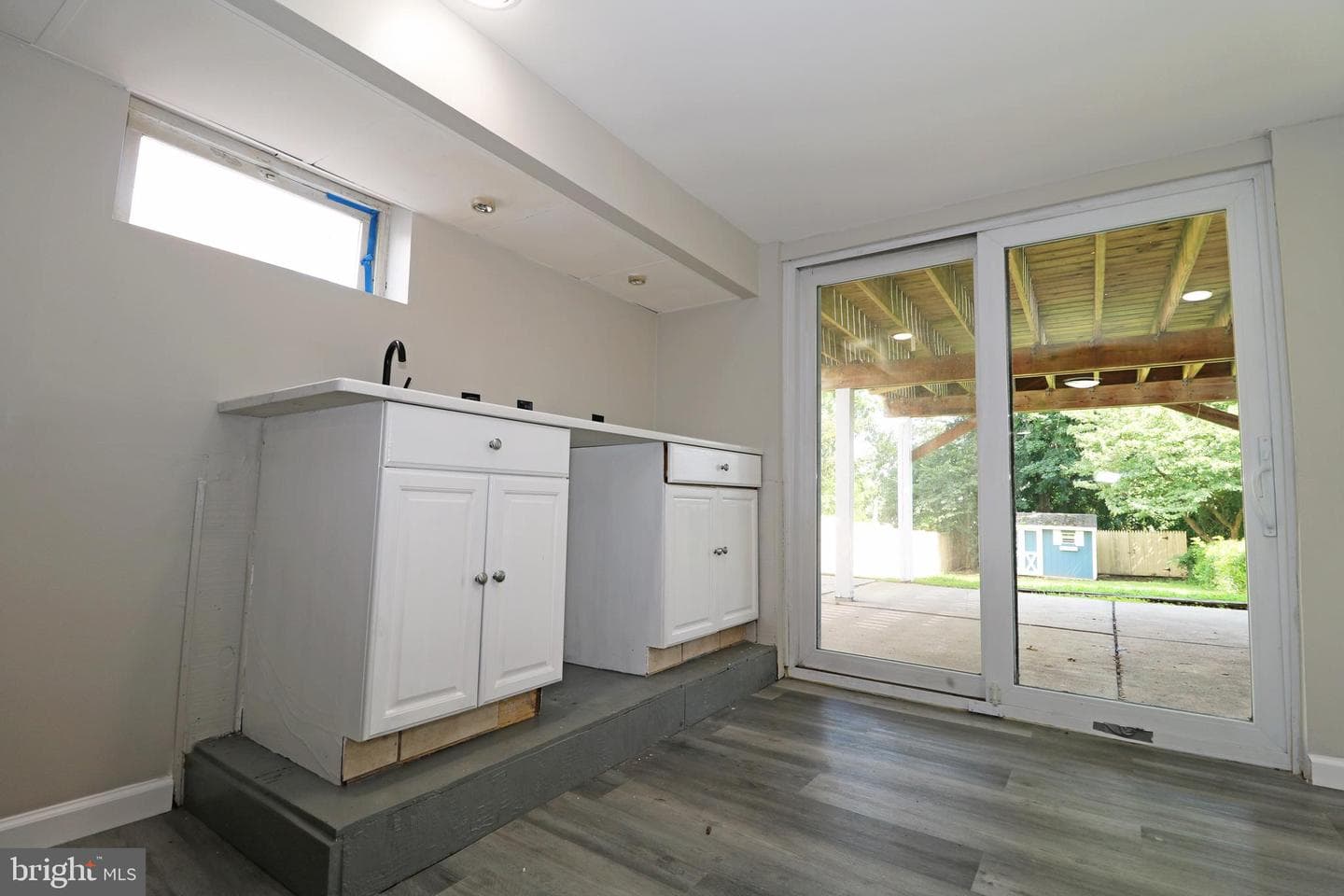 1551 Warwick Avenue photo 48