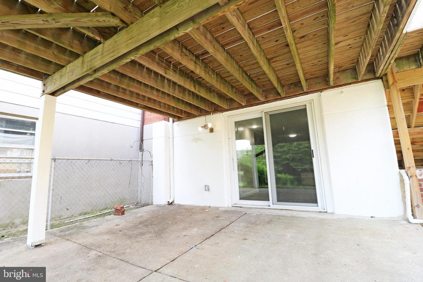1551 Warwick Avenue photo 50