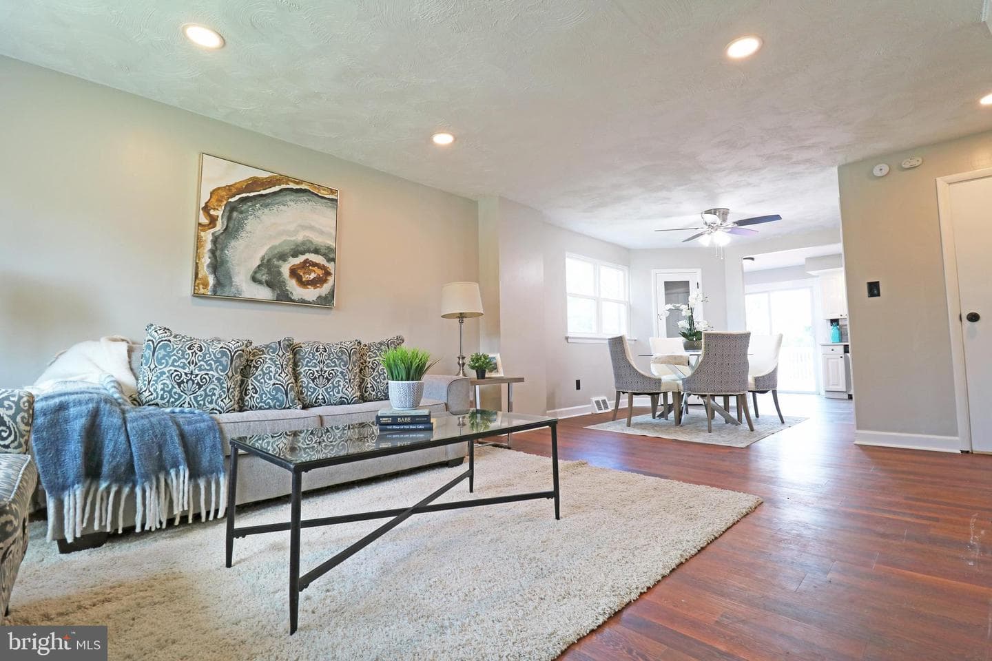 1551 Warwick Avenue photo 8