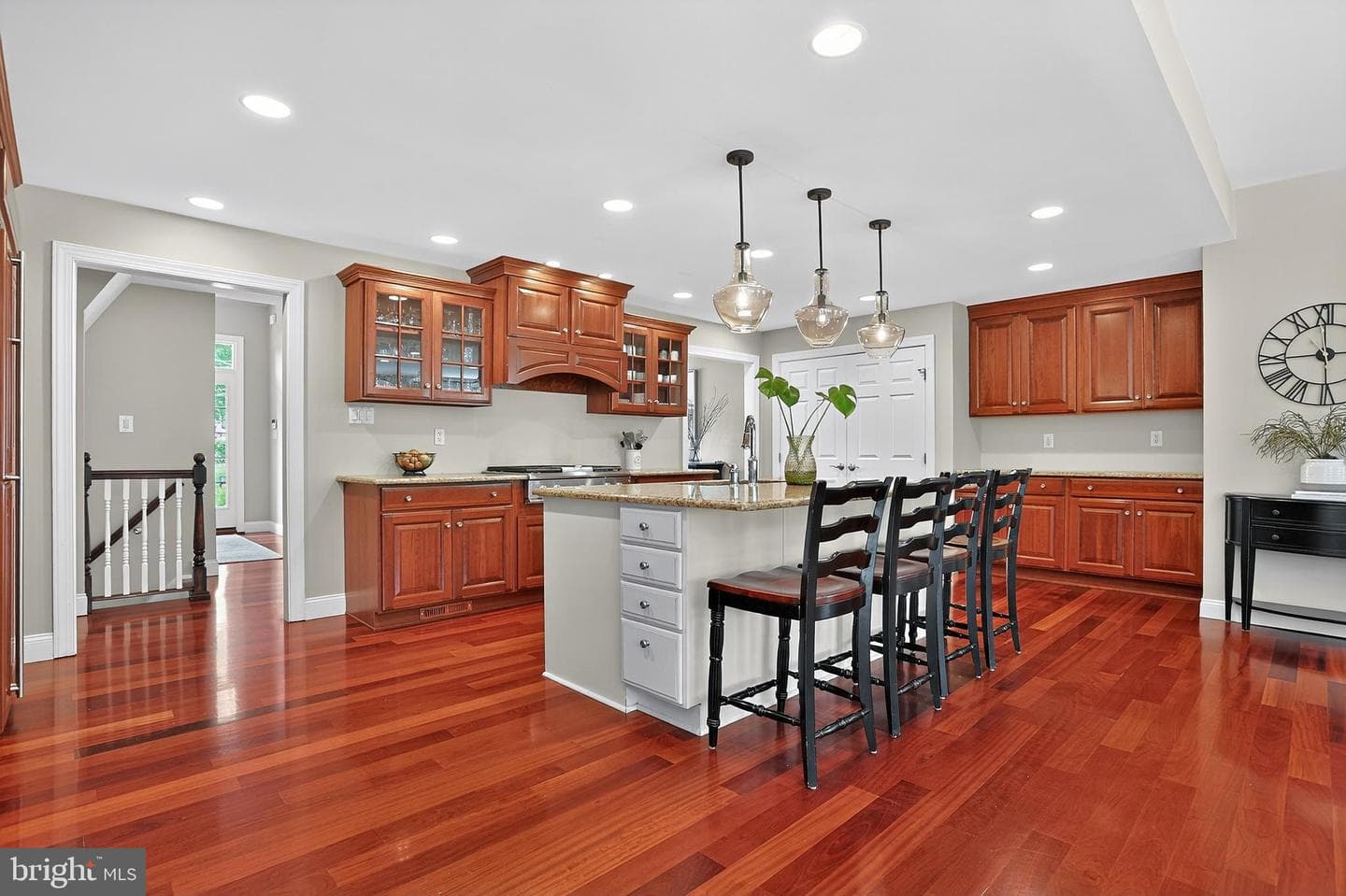 26 Carriage Drive photo 11