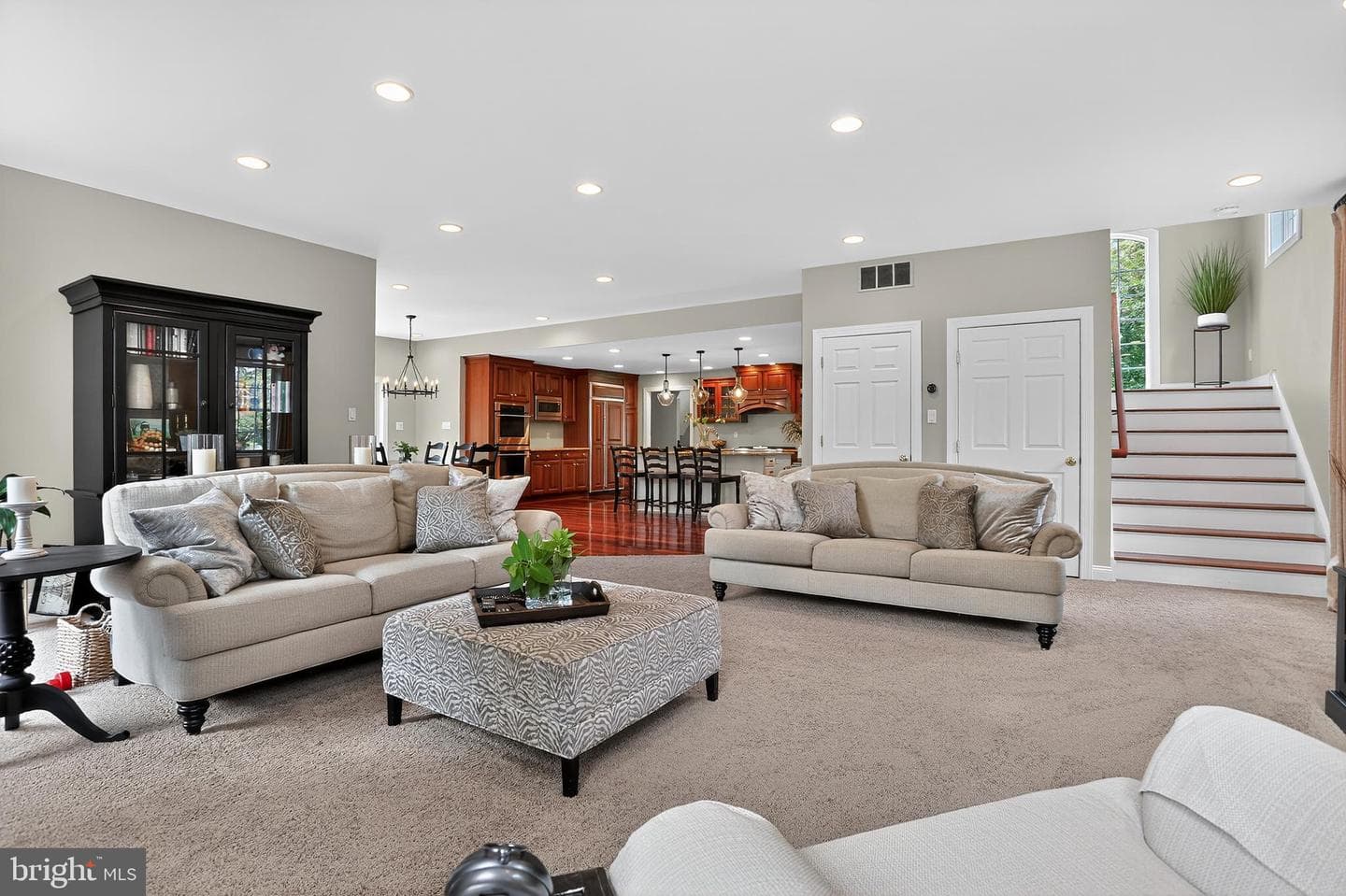26 Carriage Drive photo 17