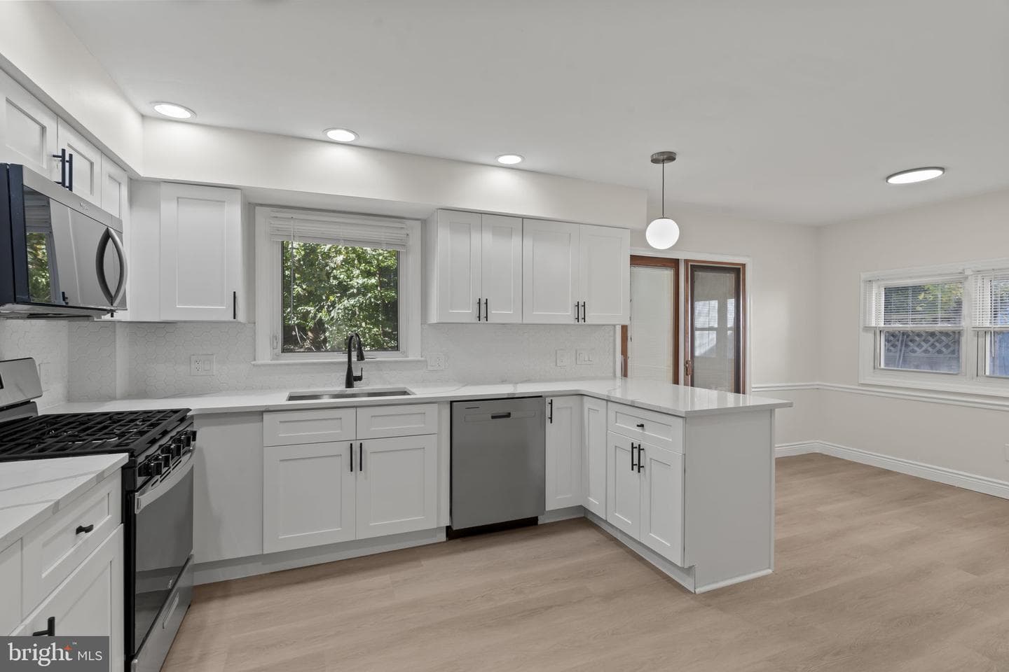 220 Glendale Road photo 23