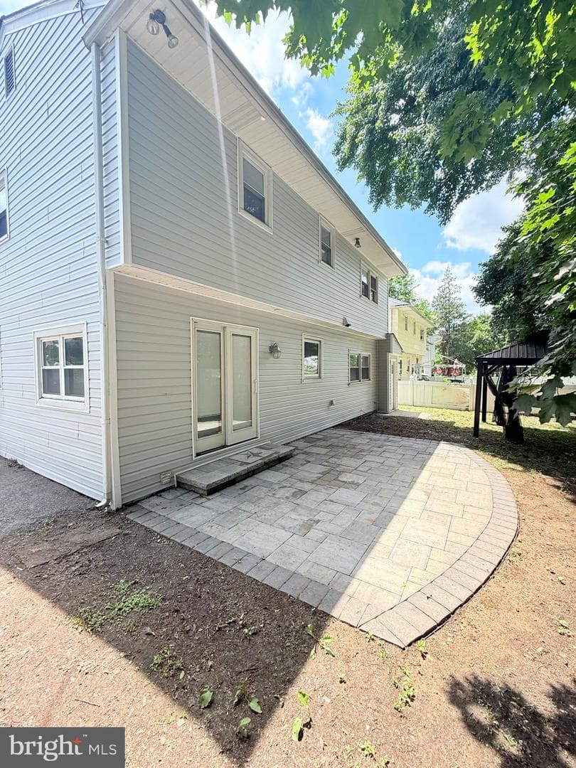220 Glendale Road photo 28