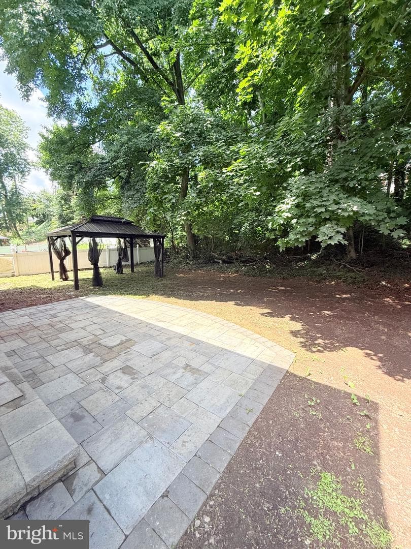 220 Glendale Road photo 29