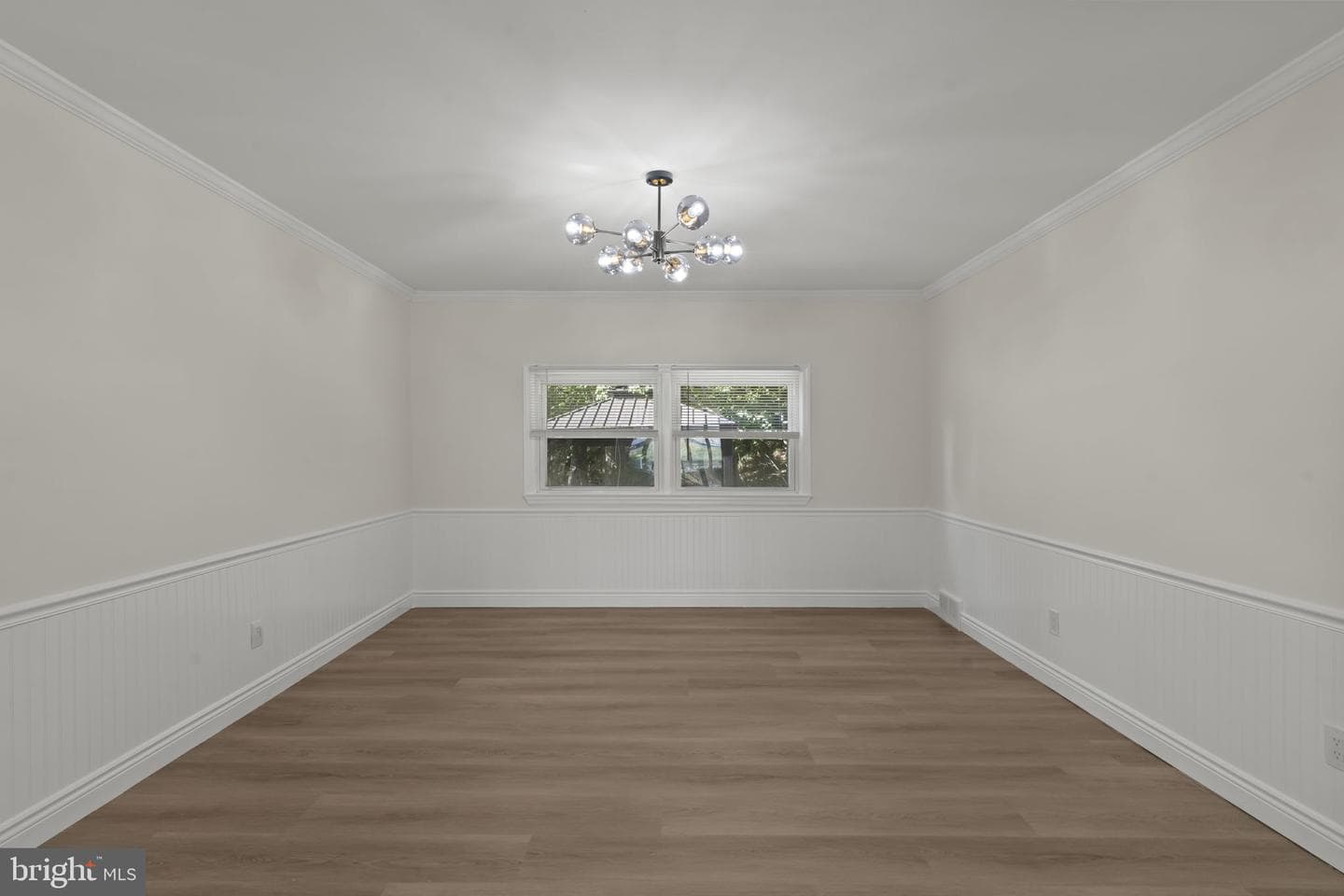 220 Glendale Road photo 7
