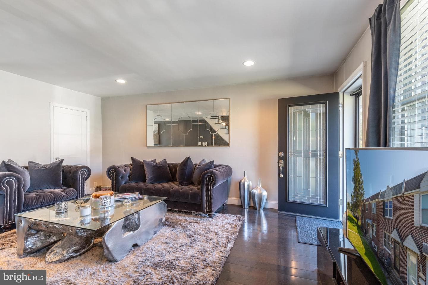 22 King Avenue photo 4