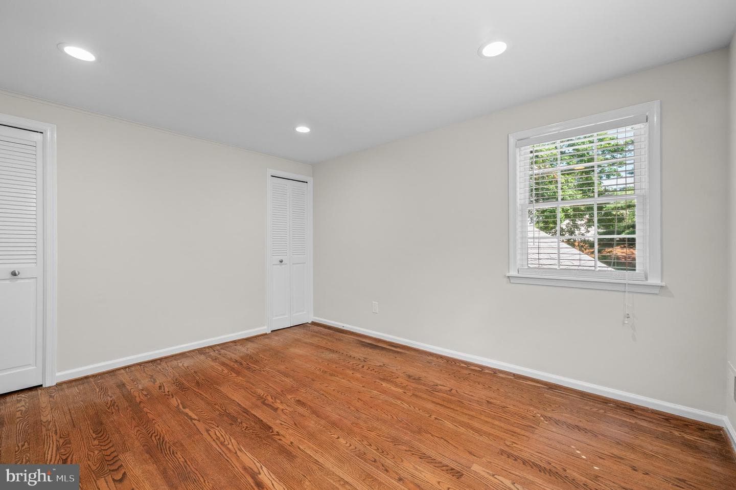 813 Malin Road photo 45