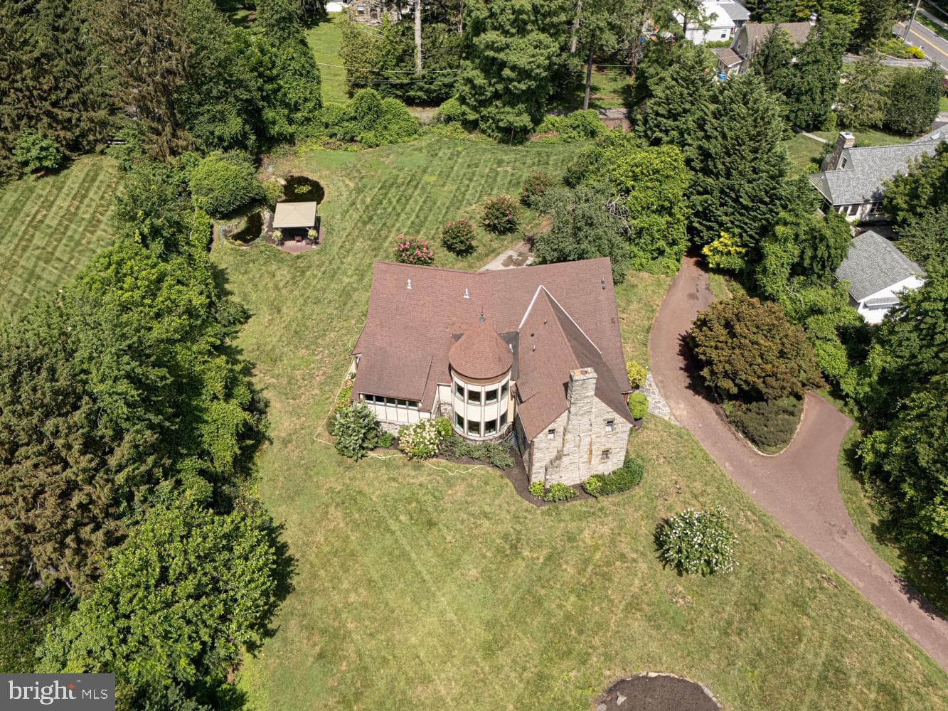 213 Highland Avenue photo 14