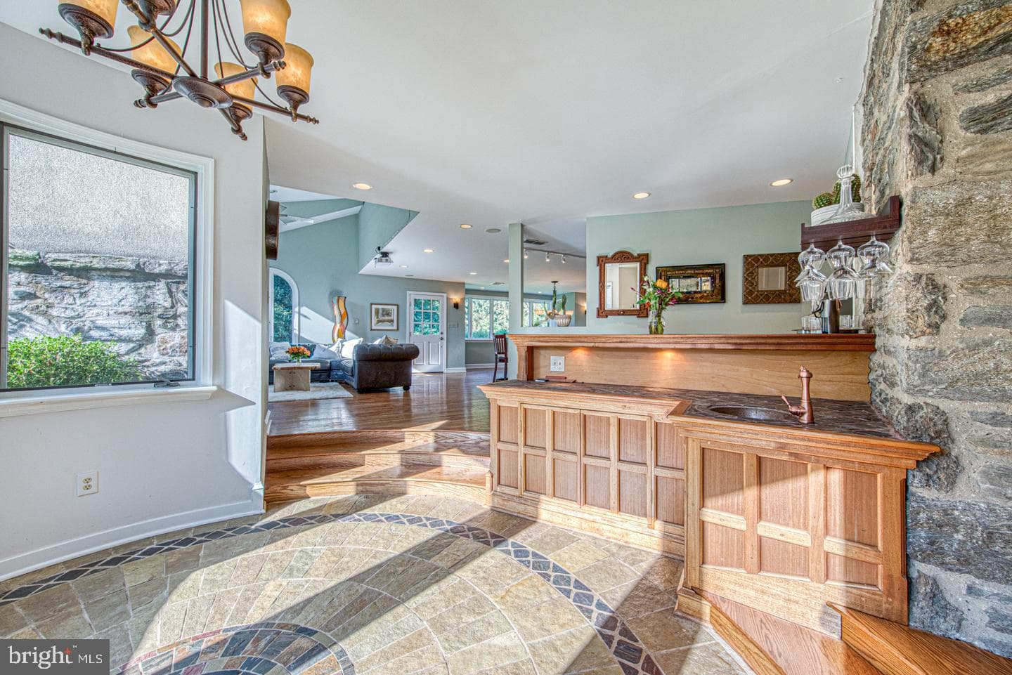 213 Highland Avenue photo 26