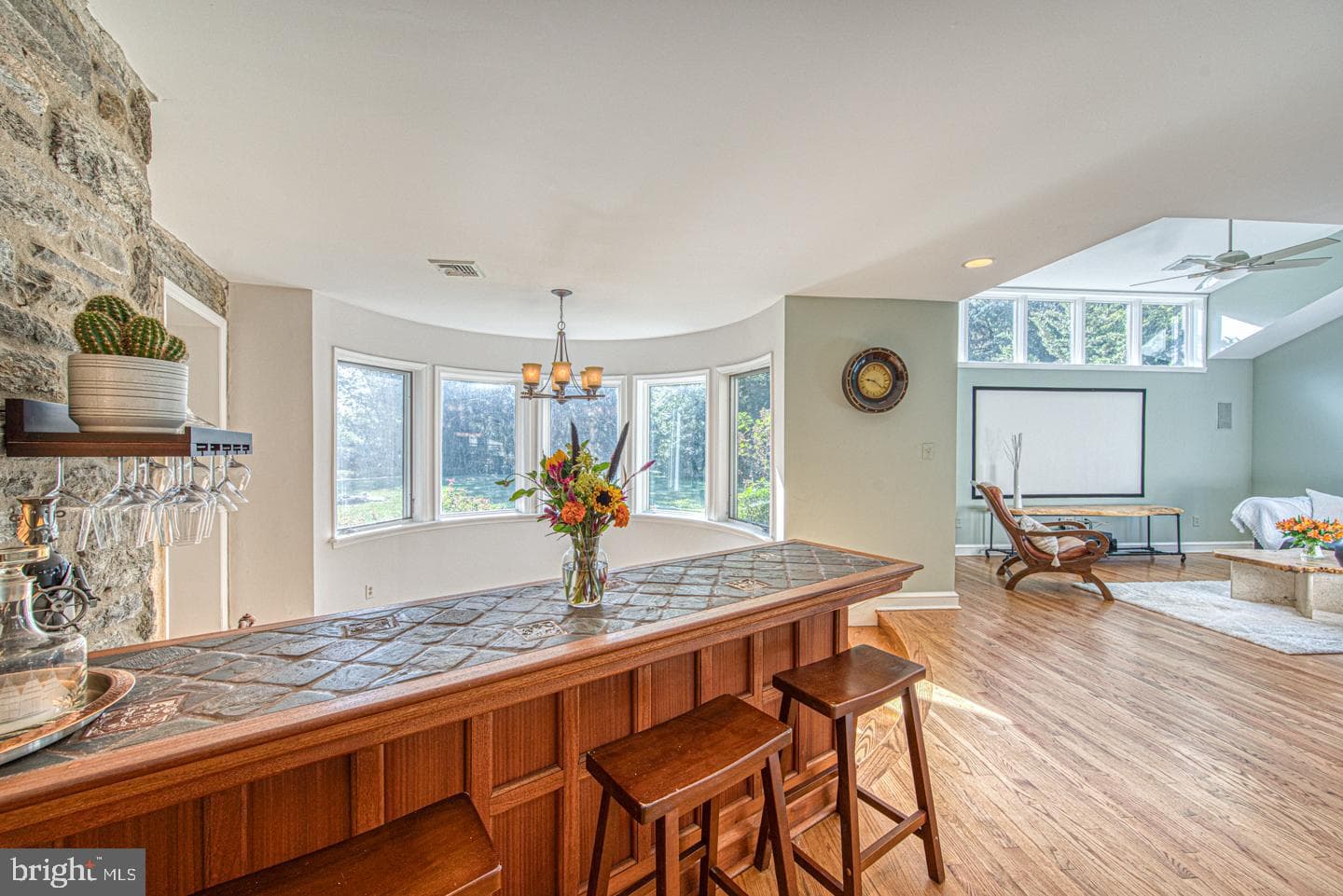 213 Highland Avenue photo 28