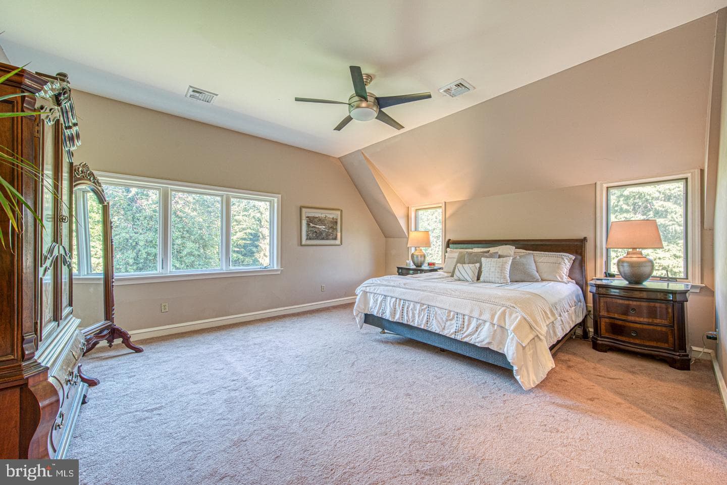 213 Highland Avenue photo 45