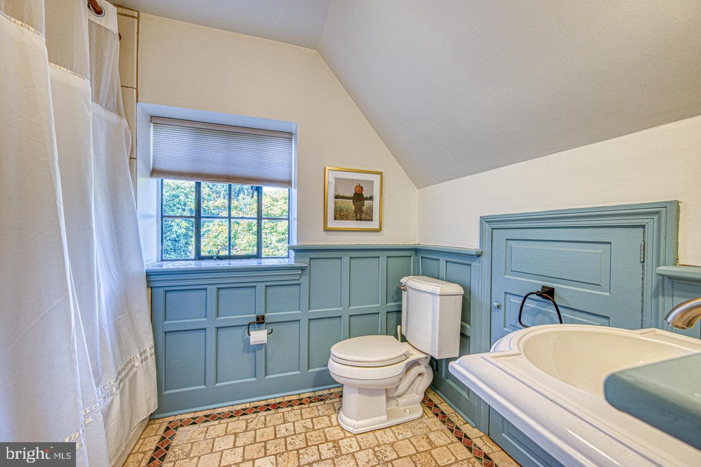 213 Highland Avenue photo 58