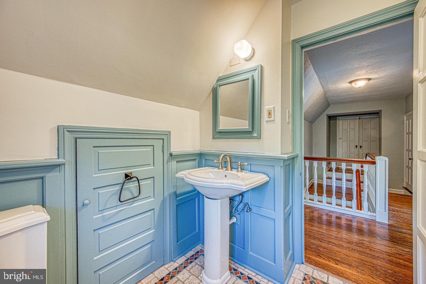 213 Highland Avenue photo 59
