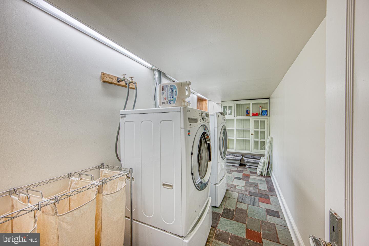 213 Highland Avenue photo 65