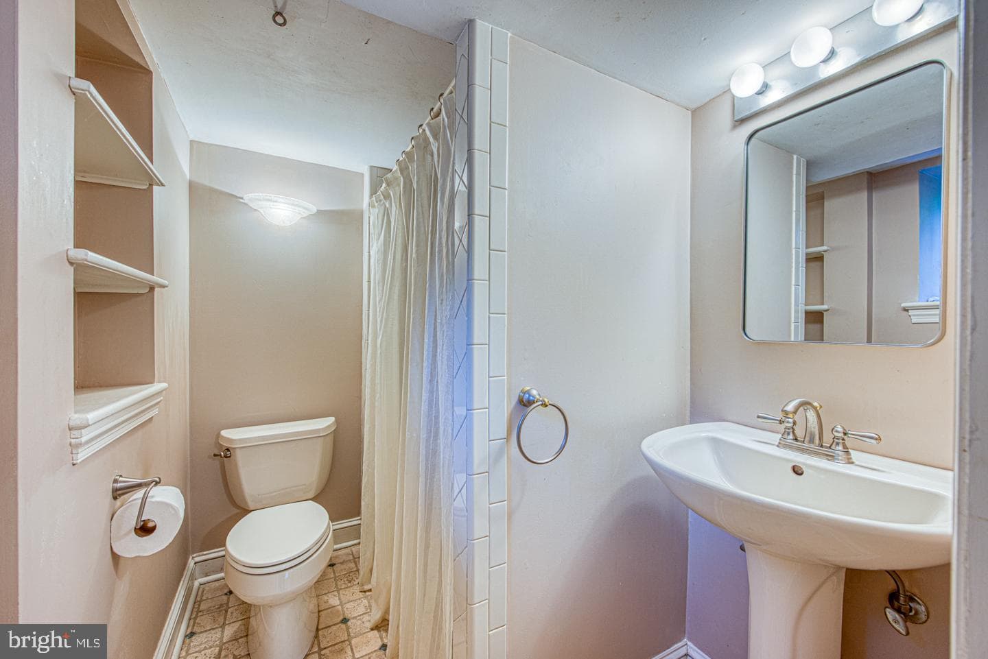 213 Highland Avenue photo 68
